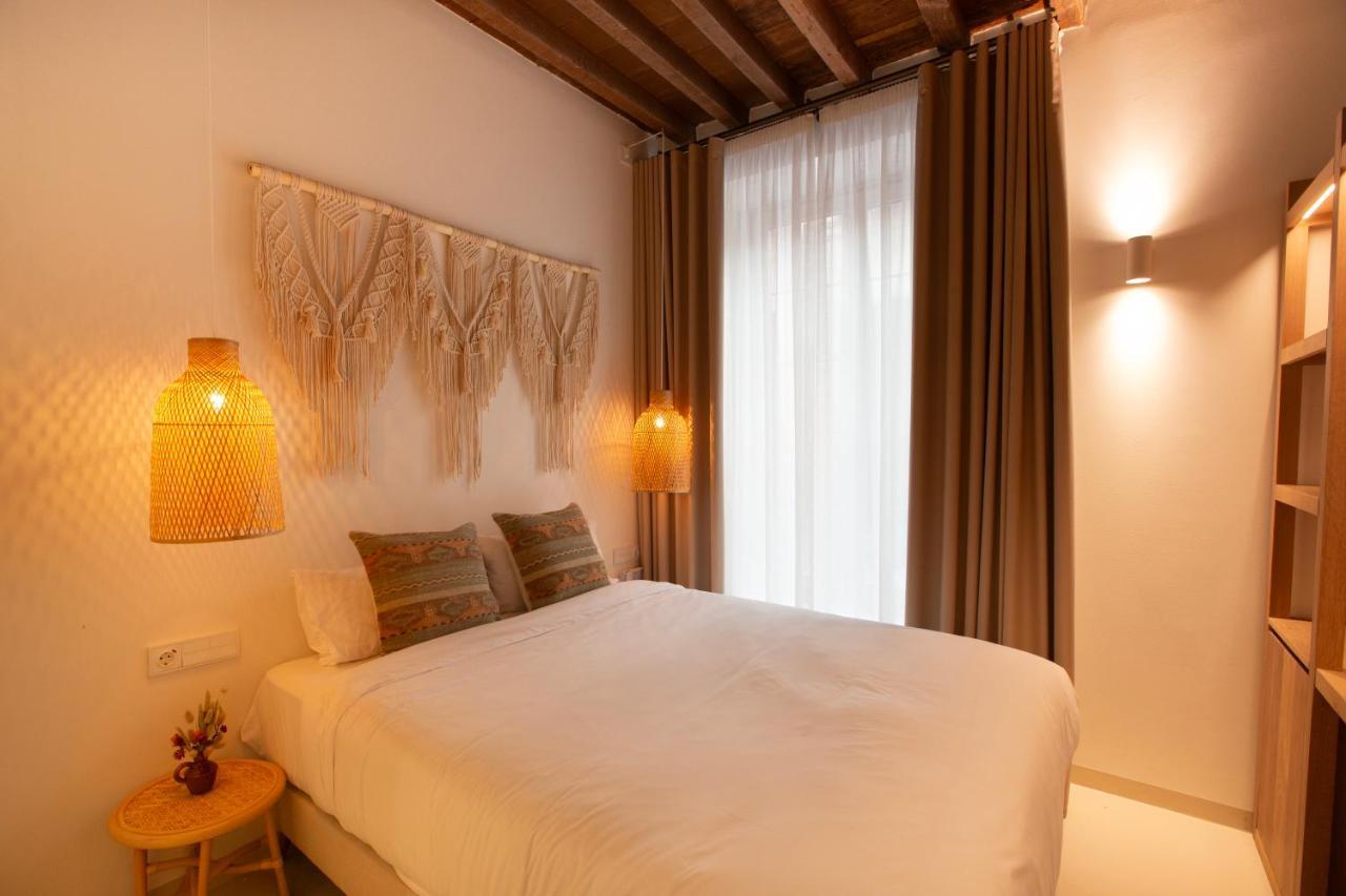 Alux Boutique Hotel Malaga Exterior photo