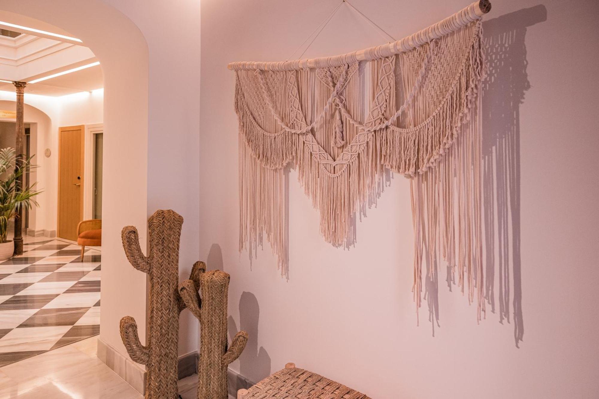 Alux Boutique Hotel Malaga Exterior photo